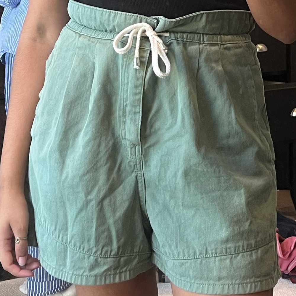 Zara Women's Sage High Waist Shorts